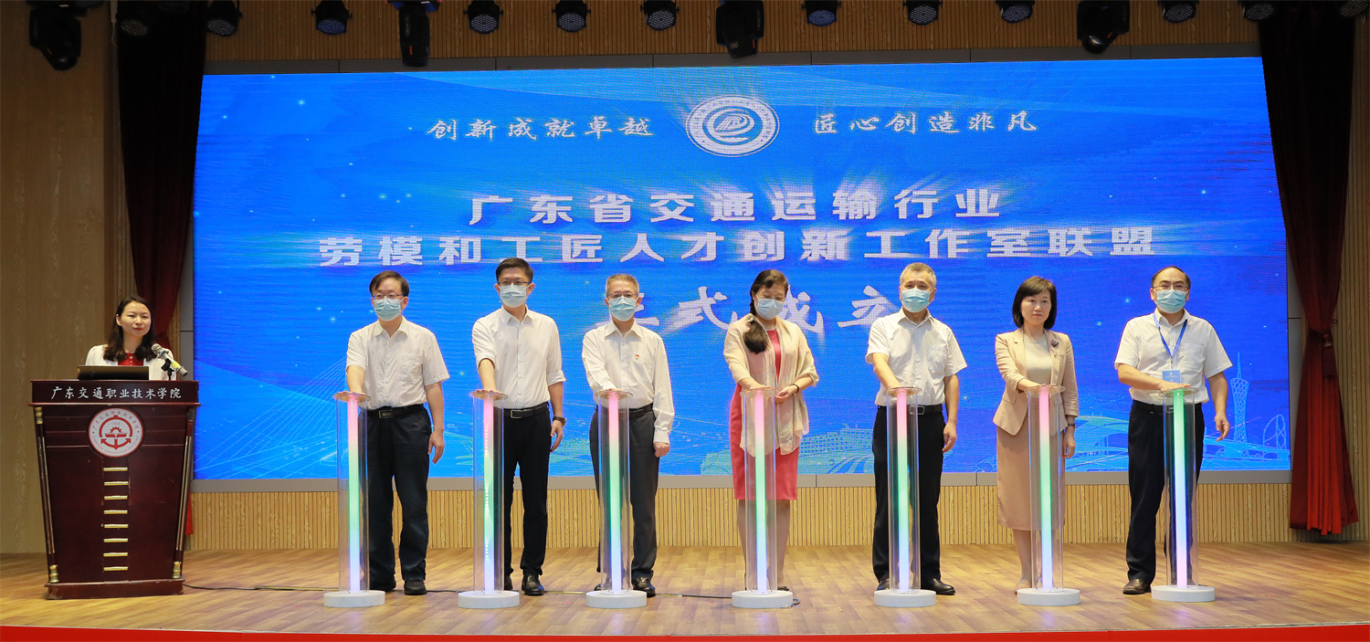 启动_副本.jpg 启动_副本.jpg