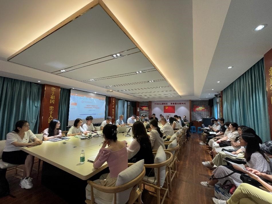 图片2.jpg 图片2.jpg