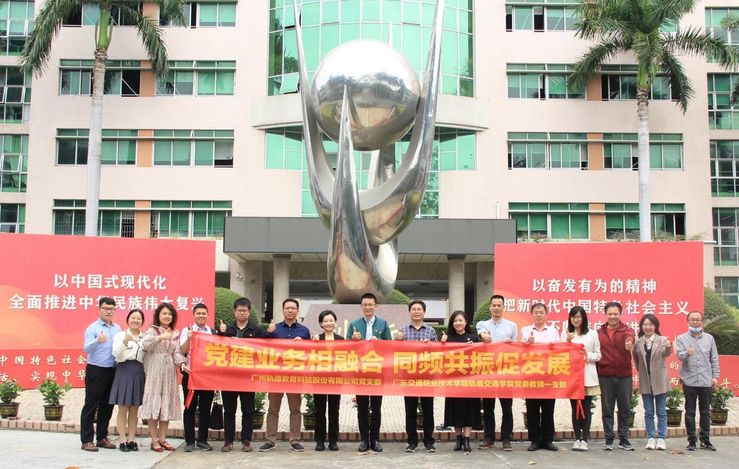 罗羽羚_3(1).jpg 罗羽羚_3(1).jpg