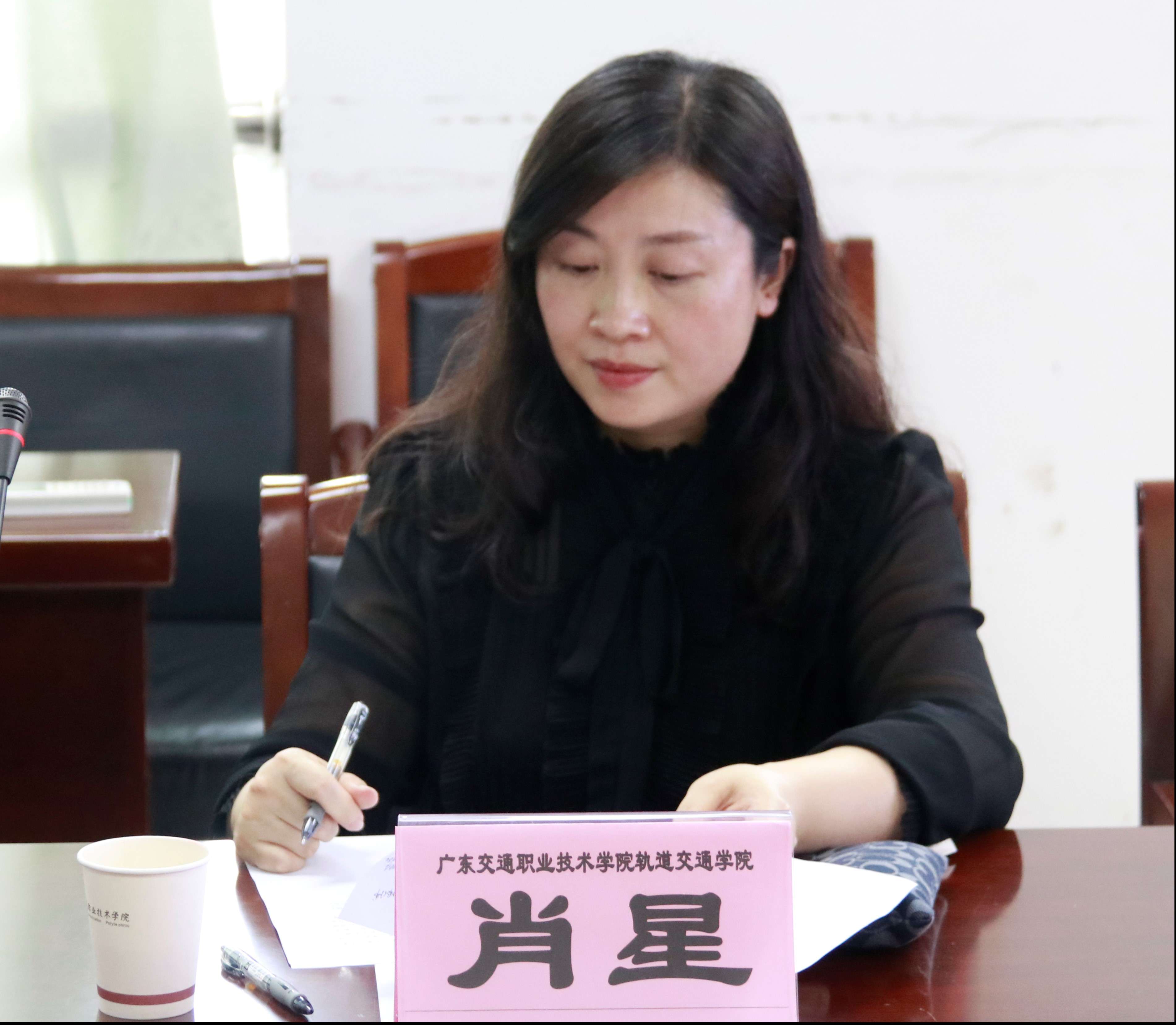 图片3(1).jpg 图片3(1).jpg