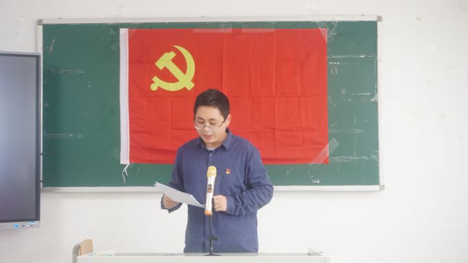 2033.jpg